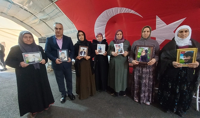 Diyarbakır Anneleri 2 Bin Gündür Evlat Nöbetinde: "Bin Yıl Geçse de Direneceğiz"
