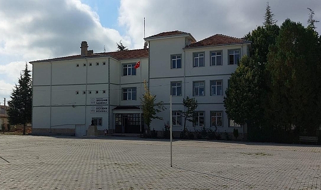 Karaman’da müdür yardımcısını darp eden veli tutuklandı
