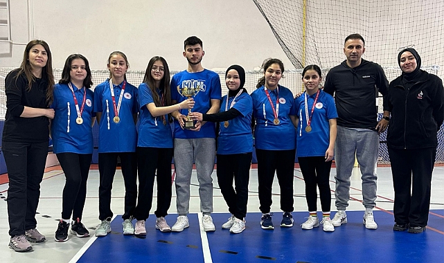 Karaman'da Yıldızlar Badminton İl Birinciliği Müsabakaları Tamamlandı