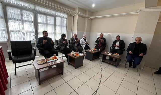 Kaymakam Çakır, Kandil Programına Katıldı