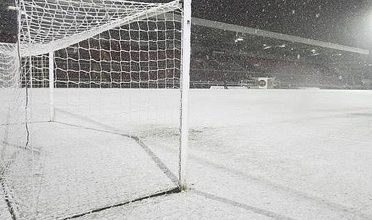 Olumsuz hava koşulları 2. ve 3. Lig maçlarını erteletti. Karaman FK-Somaspor Maçı 2 Nisan'da Oynanacak