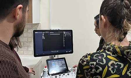 Özel İdare’den Hastaneye Ultrason Cihazı Bağışı