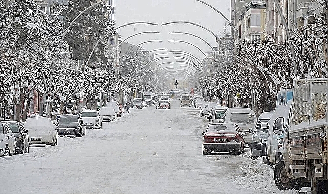 Soğuk Hava Etkisini Sürdürecek, Haftaya Kar Yağışı Bekleniyor