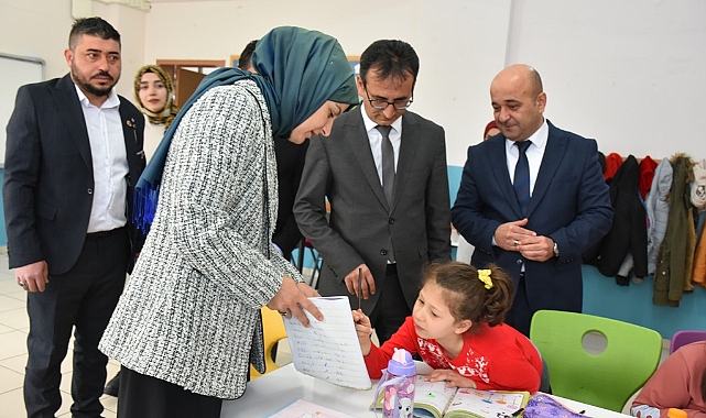 Vali Yardımcısı Çiçekli'nin Okul Ziyaretleri Devam Ediyor