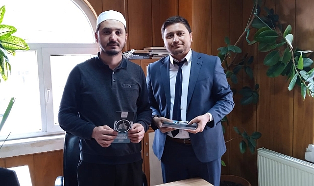 Vatandaşlara sigara ile ilgili broşür dağıtıldı