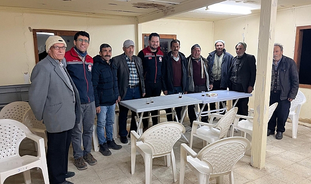Evsin Köyünde Akşam Toplantısı Yapıldı