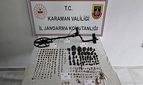 Karaman'da Jandarma Göktaşı Buldu
