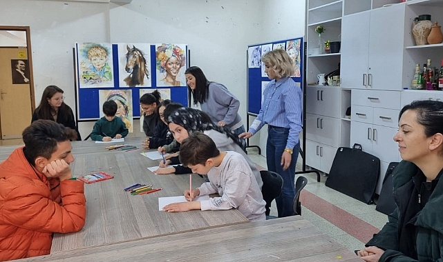 "Çocuğun Düşü" Projesi İle Otizmli Öğrenciler KGS Lisesinde Resim Yapacaklar