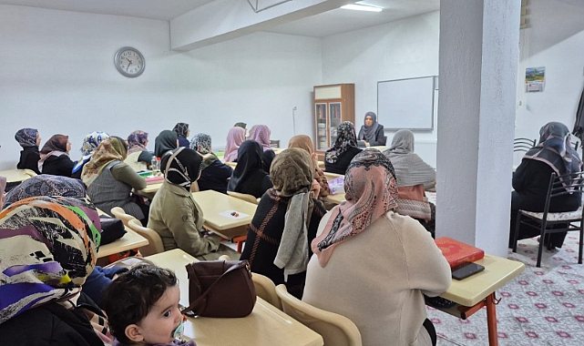 Habibullah Camii’nde Bayanlara Yönelik "Aile Ahlakı Semineri" Düzenlendi