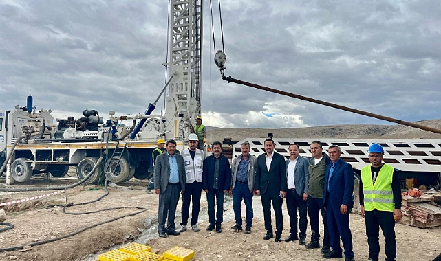 Karadağ'da süren jeotermal sondaj çalışmalarını yerinde incelediler