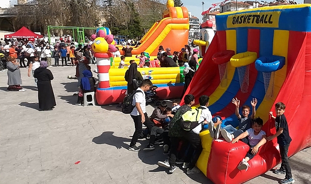 Karaman’da çocuklar doyasıya eğlendi