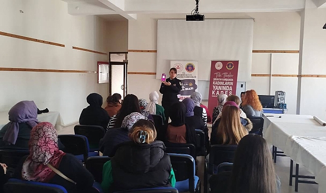 Karaman’da kadınlara KADES eğitimi verildi 