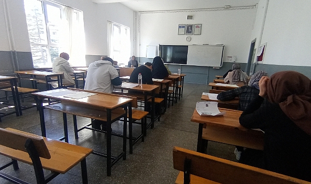Karaman’da Öğrenciler Umre Ödülü İçin Yarıştı