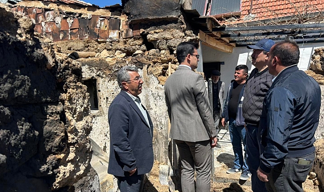 Kaymakam İlkay, evi yanan vatandaşı ziyaret etti