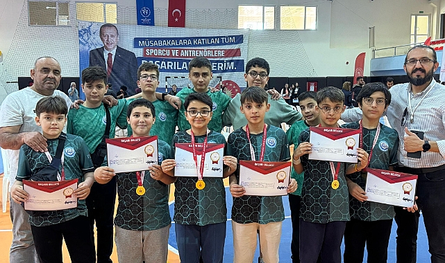 Okul Sporları Satranç Adana Bölge Finalinde iki güzel başarı
