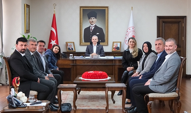 Vali Çiçekli, turizm sektörünün temsilcileriyle görüştü