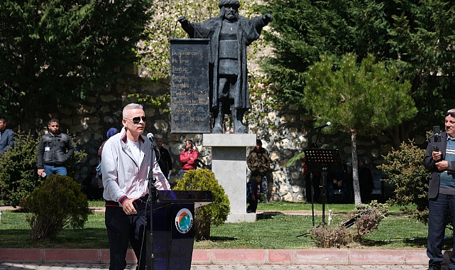 Vali Çiçekli: Türk Dil Bayramını bu yıl TRT ile birlikte coşkuyla kutlayacağız