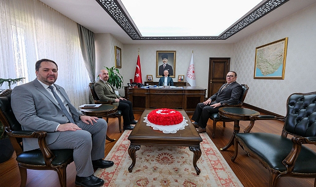 Hastanenin Yeni Başhekiminden Vali Çiçekli’ye Ziyaret