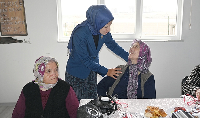 Huzurevindeki Annelerimizin Anneler Günü Kutlandı