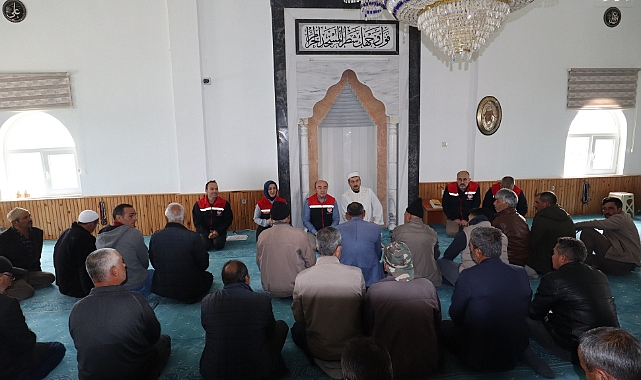 İl Müdürü Bulut, Lale köyünde üreticiler ile buluştu