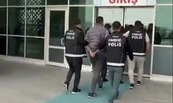 Karaman'da Uyuşturucuya Geçit Yok! 5 Şüpheli Tutuklandı