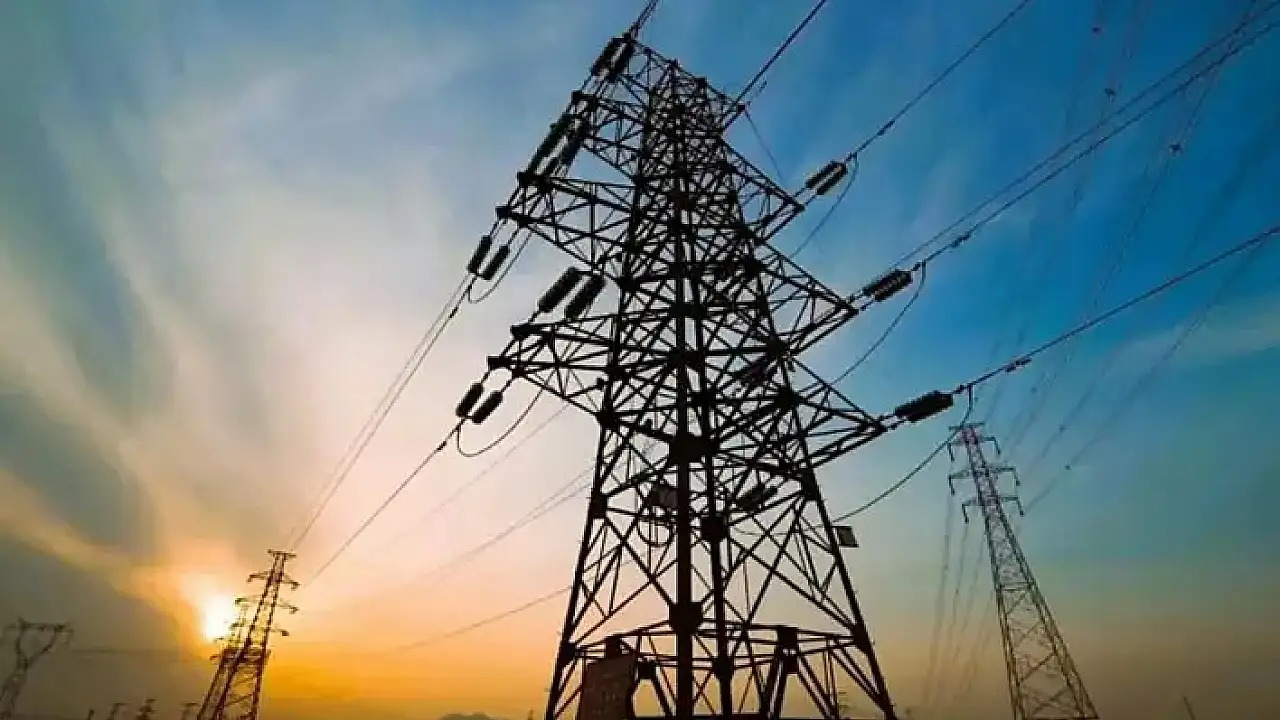 Karaman'da bir köy ve çok sayıda mahallede elektrikler kesilecek