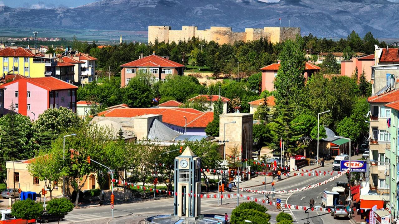 Karaman’da 2025’te Daire Metrekare Fiyatları %23 Arttı