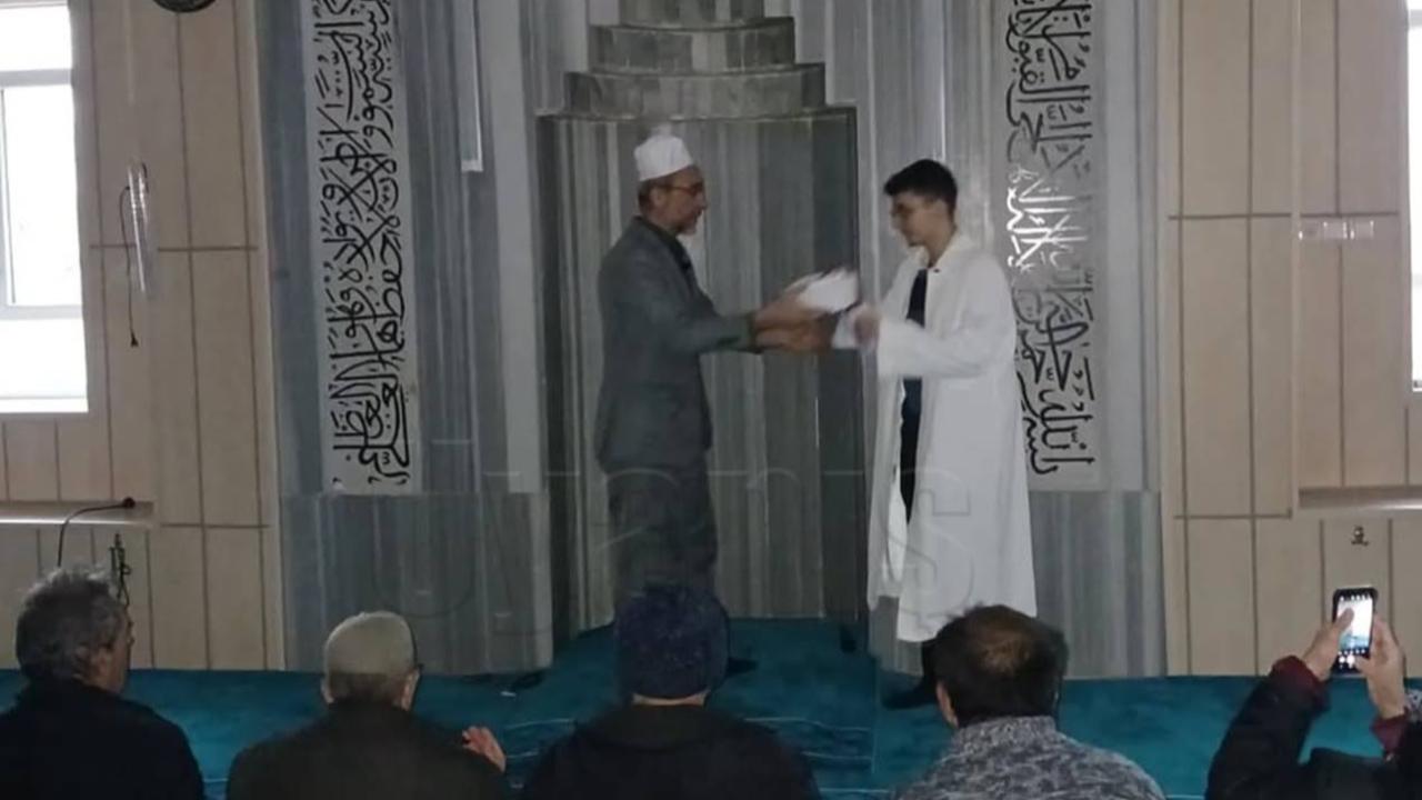 Karaman’da Yeni İmamlar Görev Yerlerinde Cübbe ve Sarık Giydi