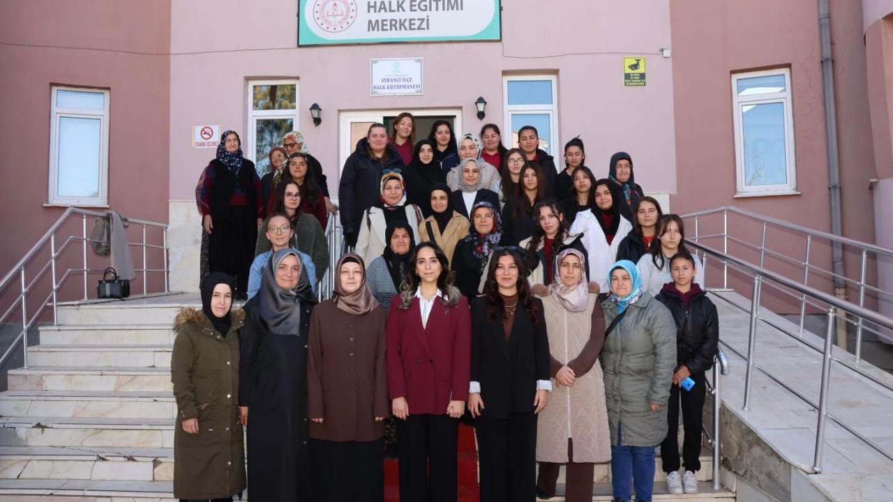 Ayrancı’da 8 Mart’a Özel “Kur’an’da Kadın Örnekleri” Programı Düzenlendi