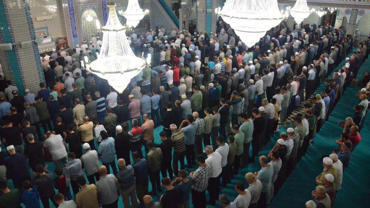 Karaman'da Ramazan Bayramı Namazı Saat Kaçta Kılınacak?