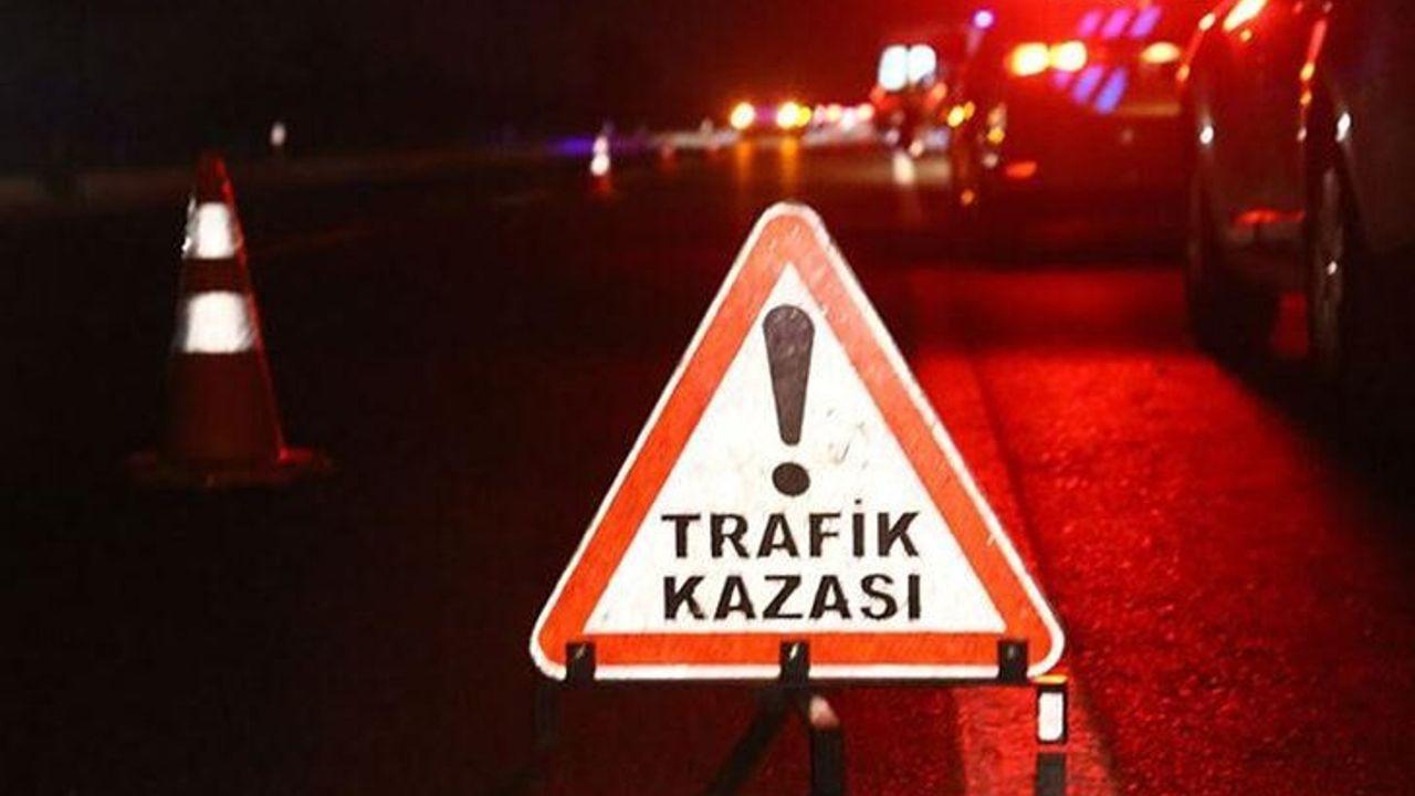 Karşıdan karşıya geçmek isteyen üniversite öğrencisine araba çarptı. Durumu ağır