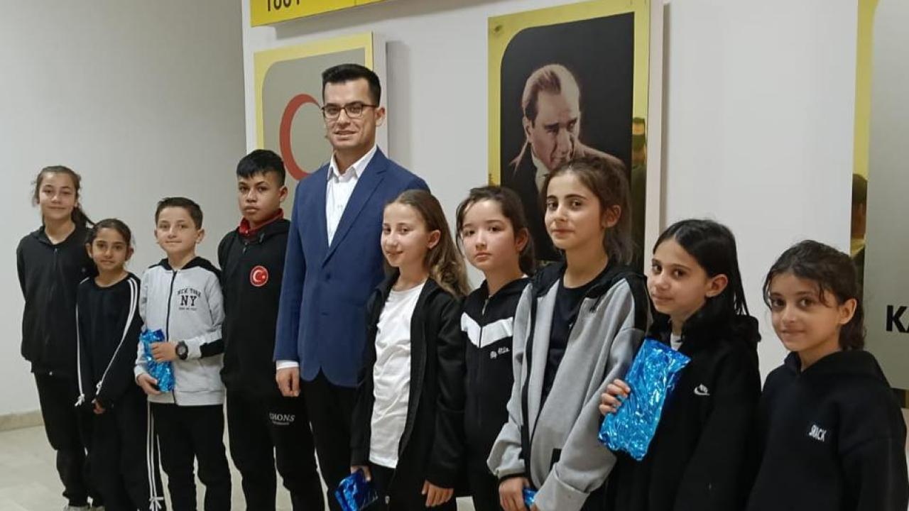 Şampiyon Taekwondocular Kaymakam İlkay’ı Ziyaret Etti