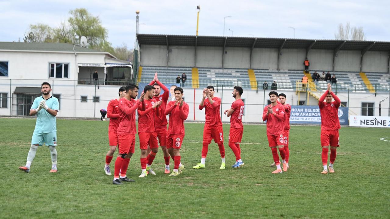 Karaman FK’nın 2. Lig’deki Son Deplasmanı Ankara Oldu: İmkânsızlıklar İçinde Onurlu Veda