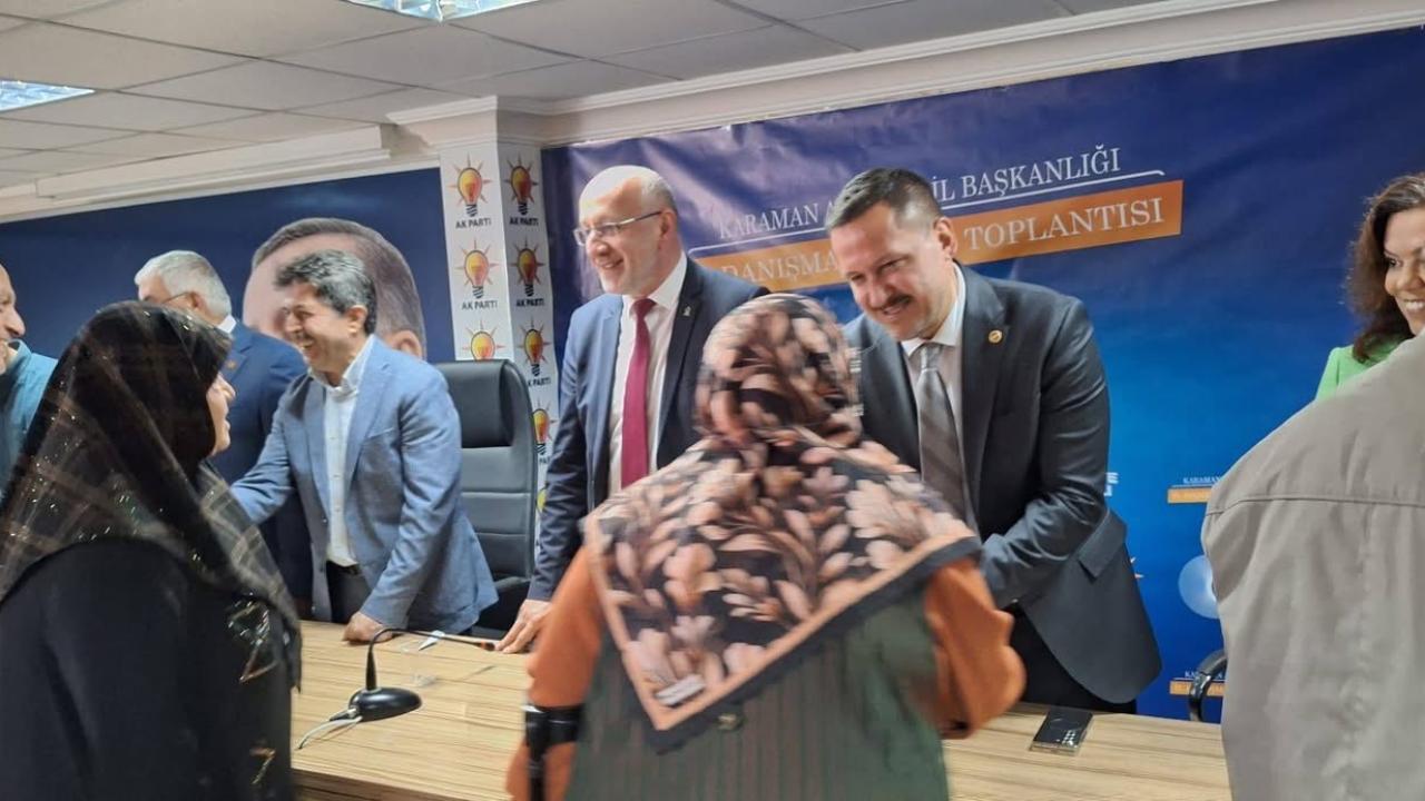 AK Parti Teşkilatları Bayramlaştı