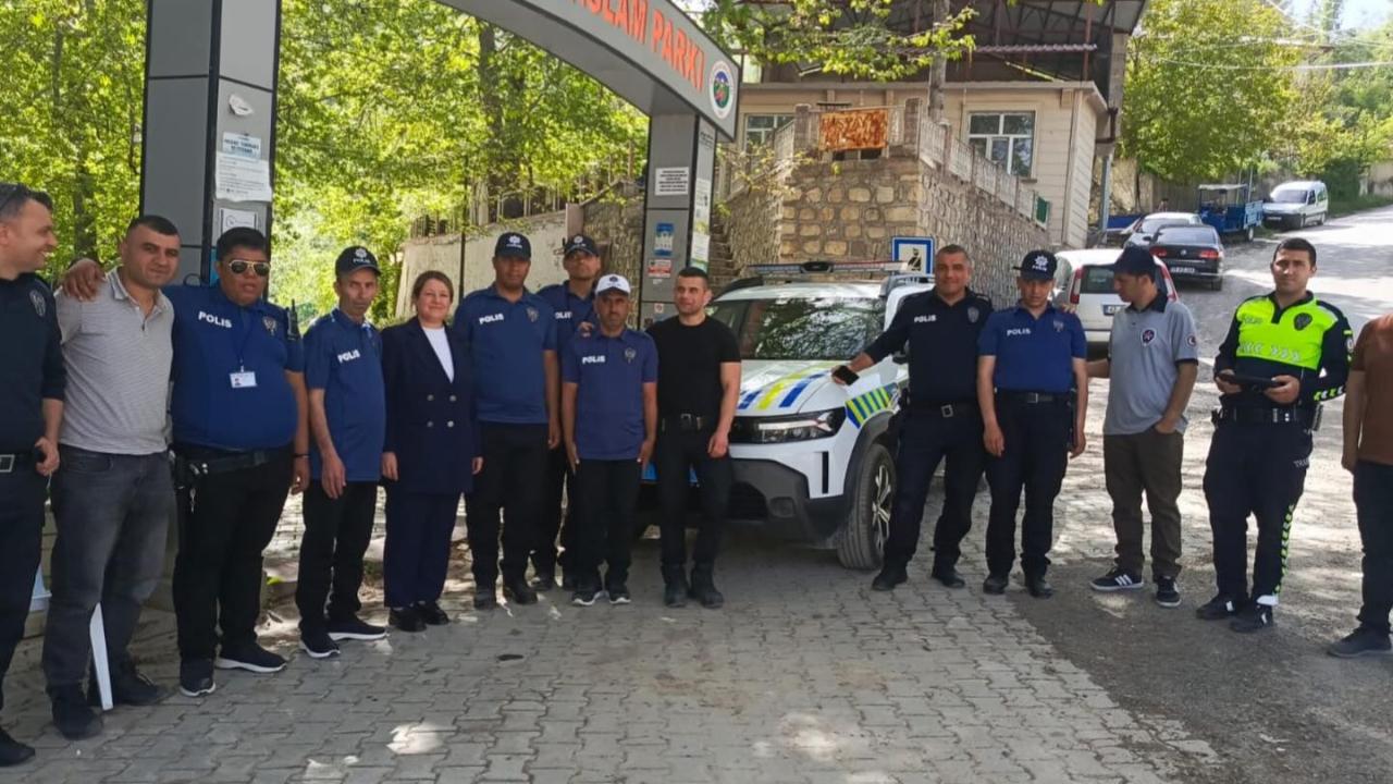 Engelli Bireyler Emniyetle Birlikte Trafik Denetimine Katıldı