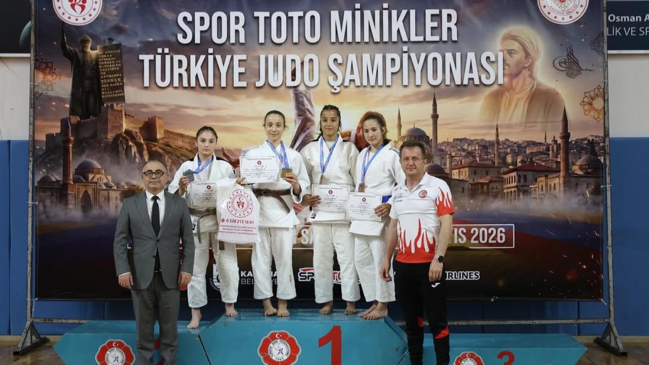Karaman’da Minikler Türkiye Judo Şampiyonası Tamamlandı