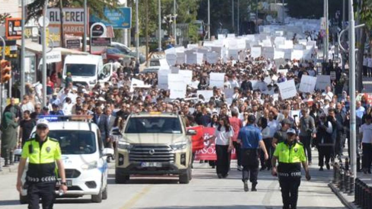 'Yürüyen Sözlük' Etkinliği Karaman'da Gerçekleşti