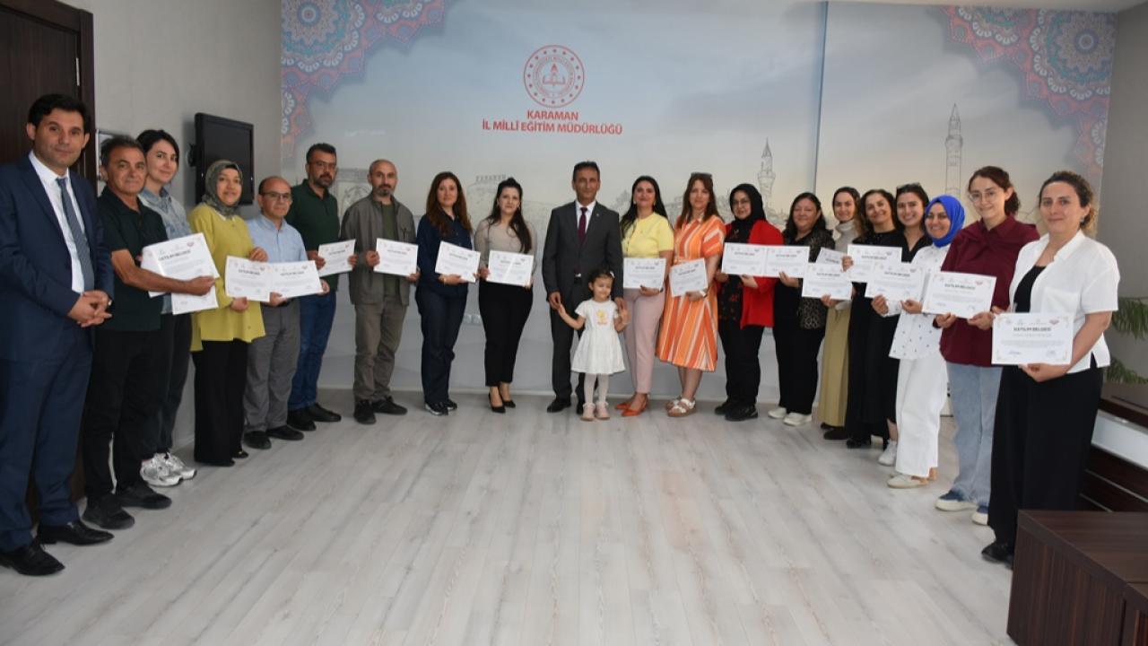 'Bilimsel Araştırma Yöntemleri ve Veri Analizi Eğitimi' Başarıyla Tamamlandı