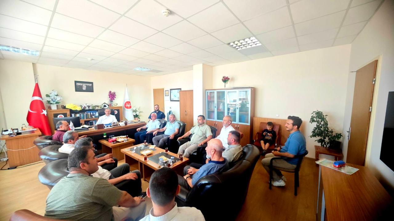 Din Görevlilerinden Yeni İlçe Müftüsü Yıldız'a Hayırlı Olsun Ziyareti