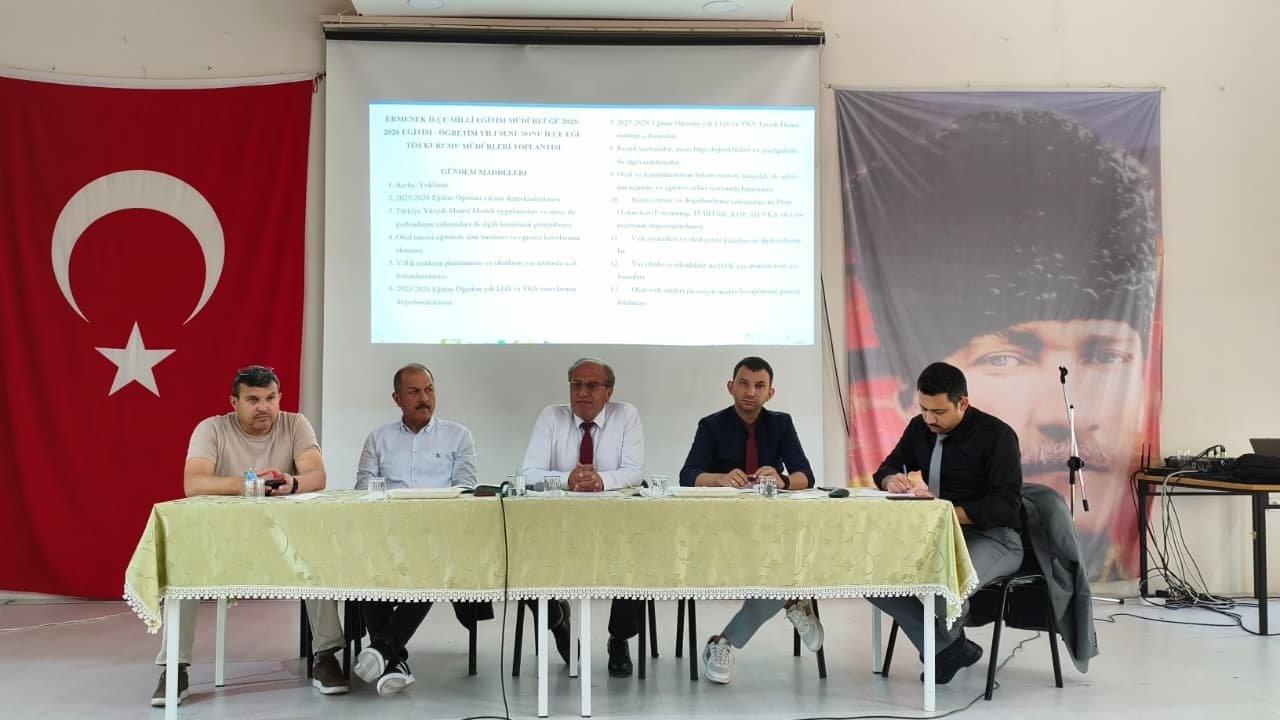 Eğitim Kurumu Müdürleri Yıl Sonu Değerlendirme Toplantısı Yapıldı
