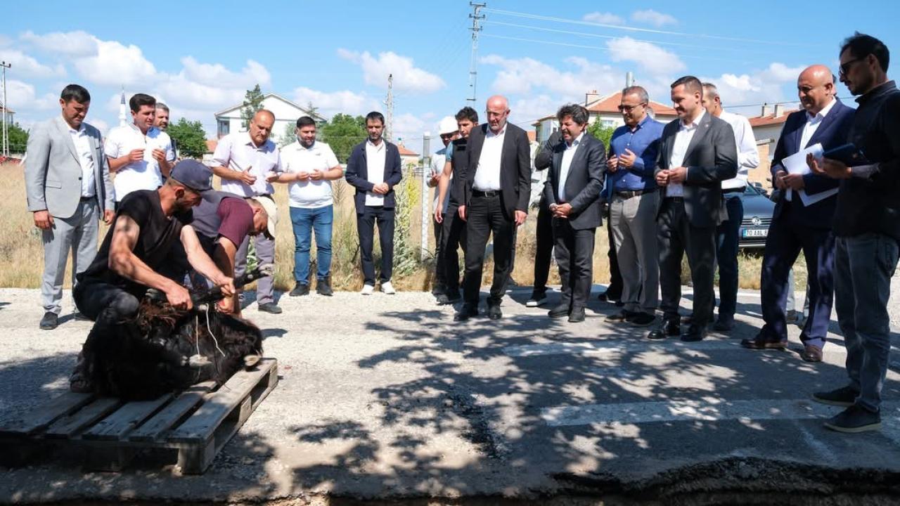 Esentepe Mahallesi’nde Doğalgaz İçin İlk Kazma Vuruldu
