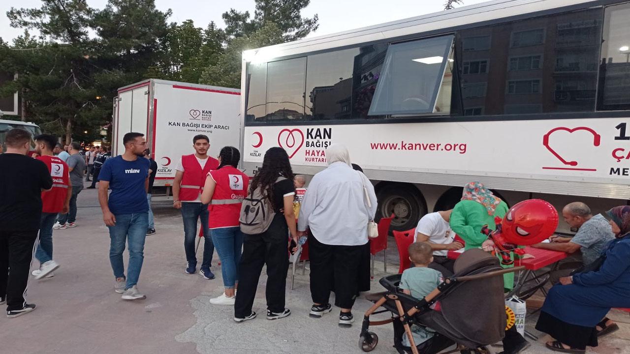 Kızılay Karaman’da Kan Bağışı Kampanyası Düzenliyor