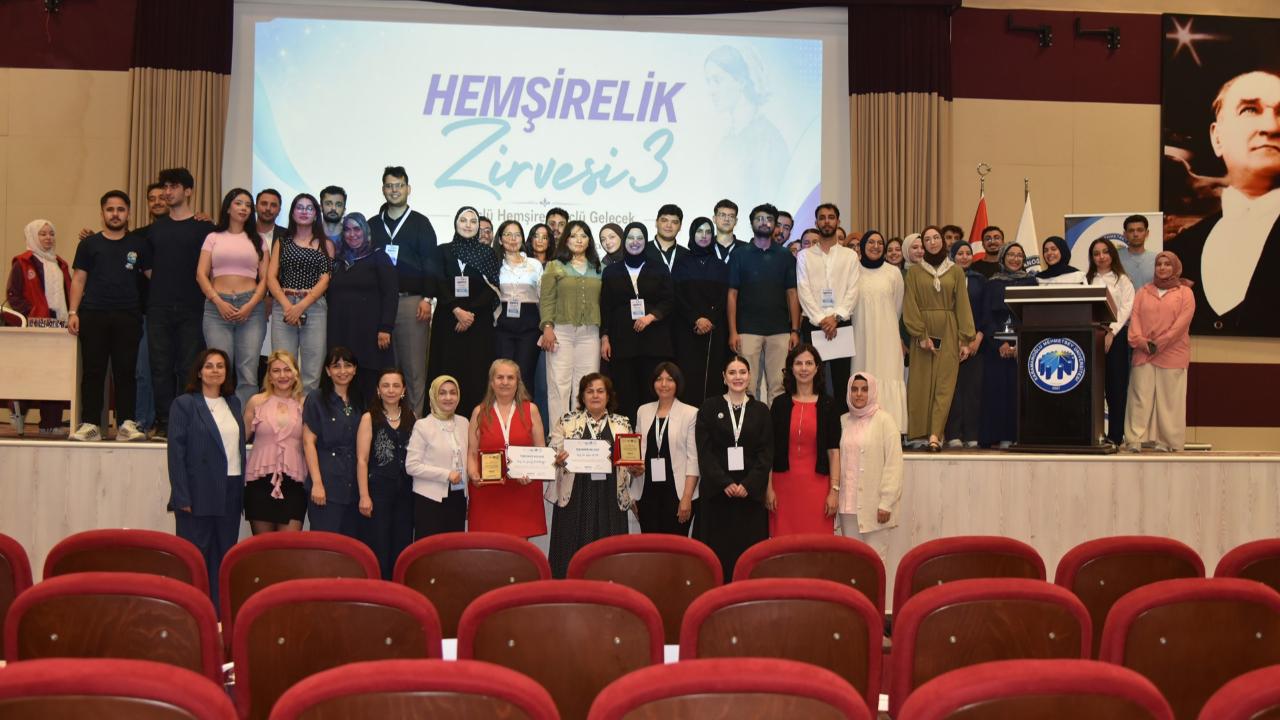 KMÜ’de “Hemşirelik Zirvesi-3” Gerçekleştirildi