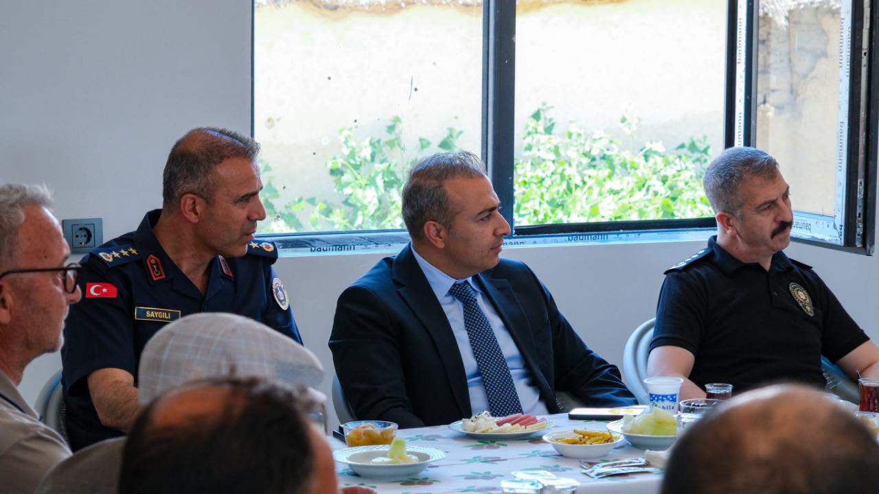 Vali Çiçek'ten Ekinözü ve Beydili Köylerine Ziyaret