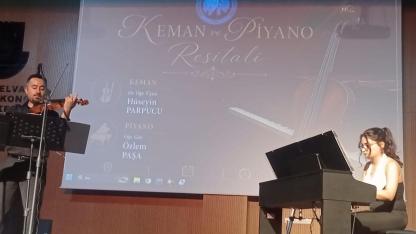 İki Ustanın Keman ve Piyano Resitali Ayakta Alkışlandı