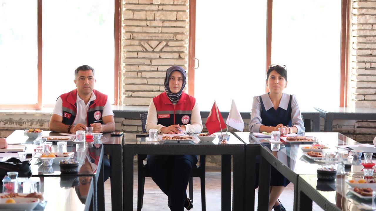Karaman Kazımkarabekir'de Üreticiye Destek ve Hasat Önlemleri Görüşüldü