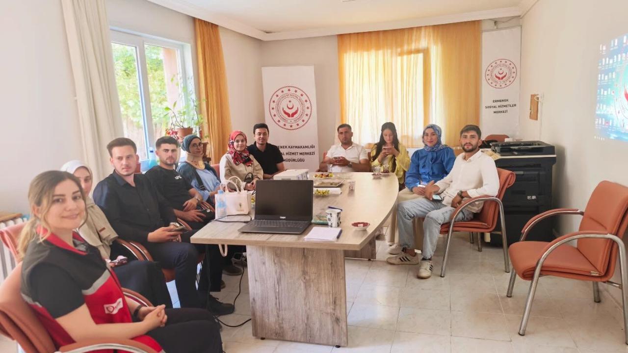 Karaman'da Evlenecek Genç Çiftlere Evlilik Öncesi Eğitim